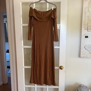Off-Shoulder sweater Dress